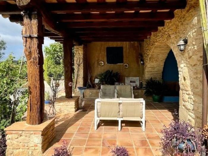 Accommodation at the Empordà